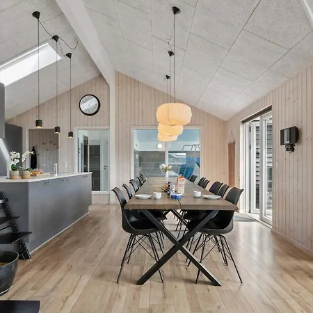 Holiday home 18 Person In Lb K