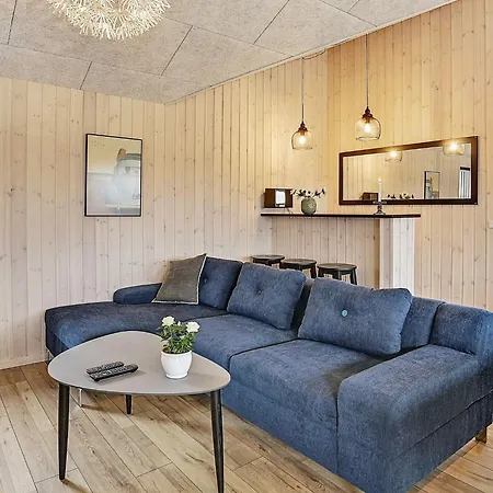 5 Star Holiday Home In Albaek *